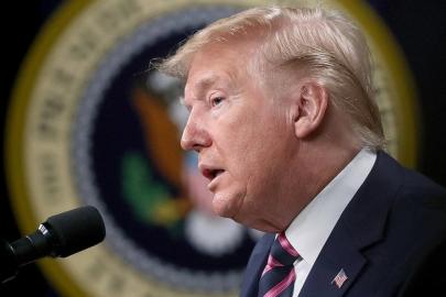 Trump'tan Maduro'ya: Sert oynarsa bu onun son seferi olur