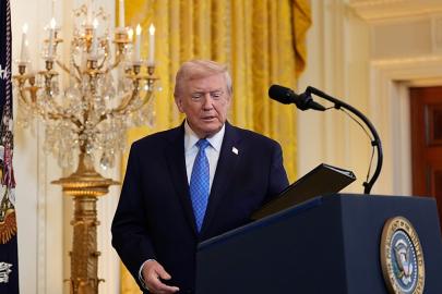 Trump’tan yeni adım: Seyahat kısıtlamaları 39 ülkeye genişletildi