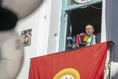 Tunus'ta hükümetle sorun yaşayan İşçi Sendikası Genel Sekreteri istifa etti