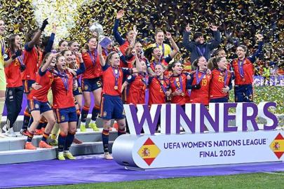 UEFA Kadınlar Uluslar Ligi'nde şampiyon yine İspanya