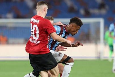 Wagner Pina, Trabzonspor'un vazgeçilmezi oldu