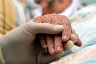 Yapay zeka ile yaşlı bakımı kolaylaşacak