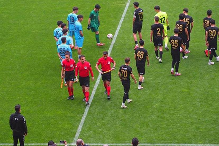 Yeni Malatyaspor, oyuncu yetersizliği nedeniyle maçlara çıkamıyor