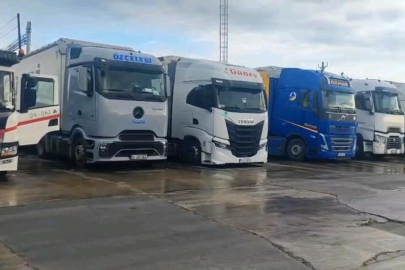 Yunanistan'da çiftçi grevi: İpsala ve Kipi'de tır geçişleri durdu