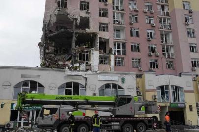 Zelensky-Trump görüşmesi öncesinde Rusya, Kiev'e saldırı düzenledi