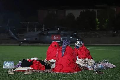 AFAD: Balıkesir Sındırgı'da 4,5 büyüklüğünde deprem meydana geldi