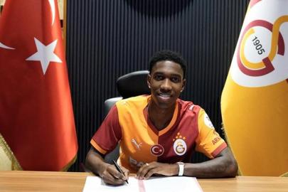 Asprilla, Galatasaray'ın 9. Kolombiyalısı oldu