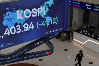 Asya borsalarından yeni yılda teknoloji rallisi