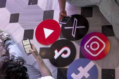 Avustralya'da 16 yaş altına ait 550 bin sosyal medya hesabı kapatıldı