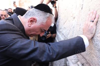 Axios: Rıza Pehlevi Witkoff'la gizlice görüştü