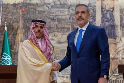 Bakan Fidan, BAE'li ve Suudi bakanlarla görüştü