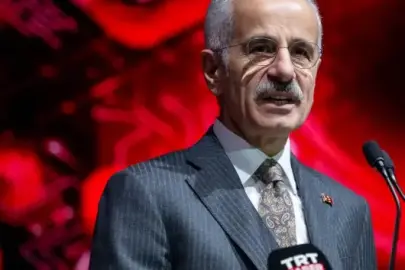 Bakan Uraloğlu: 5G ihalesiyle 3 milyar 534 milyon dolar gelir elde ettik