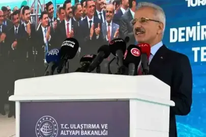 Bakan Uraloğlu duyurdu: TÜRASAŞ vagon üretiminde yeni bir rekora imza attı 