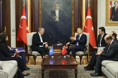 Bakan Yerlikaya, UNRWA Genel Komiseri Lazzarini ile görüştü