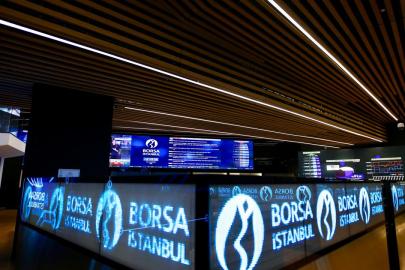 Borsa günü rekor seviyeden tamamladı