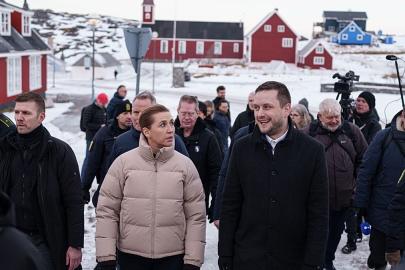 Danimarka Başbakanı Mette Frederiksen Grönland'da: Destek ziyareti