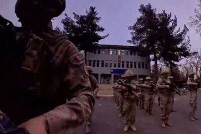 Diyarbakır ve Manisa' Operasyonlarında 445 Şüpheli Yakalandı