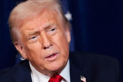 Donald Trump: İran protestocuları vurursa yardıma Amerika yetişecek