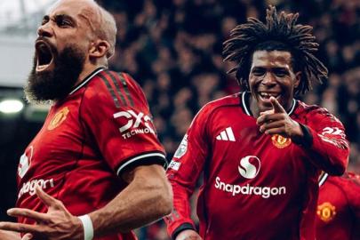 Düğüm ikinci yarıda çözüldü! Manchester United derbide Manchester City'i 2-0'la geçti