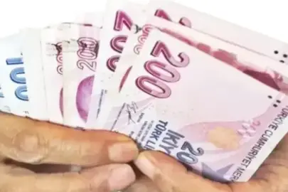 Emekli zammı üç günde yasalaştı