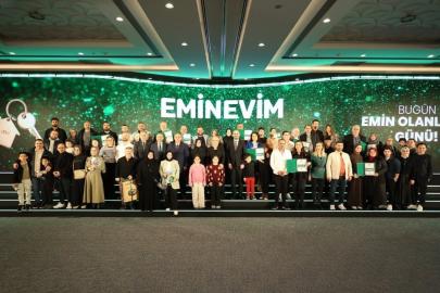 Eminevim 2026’nın ilk tapu teslim töreninde üyeleriyle buluştu