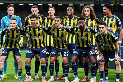 Fenerbahçe forma göğüs sponsorluğu anlaşmasını yenilendi