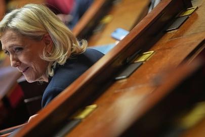 Fransa'nın aşırı sağcı parti lideri Marine Le Pen'in temyiz davası hakkında bilmeniz gereken her şey