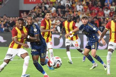 Göztepe'de defans hattı değişiyor