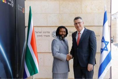 Güney Afrika, siyonist diplomatı sınır dışı etti