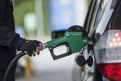 İran olayları akaryakıt fiyatlarını sürekli değiştiriyor