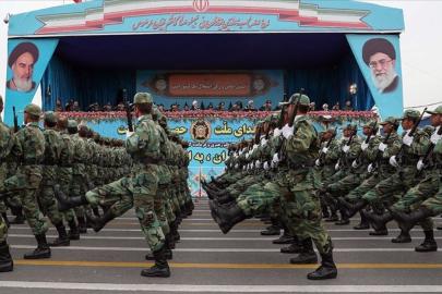 İran ordusu: Elimiz tetikte düşmanın hareketlerini izliyoruz
