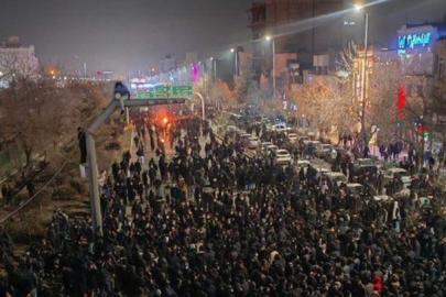 İran'daki olaylarda ölenlerin sayısı 3 bin 919'a çıktı