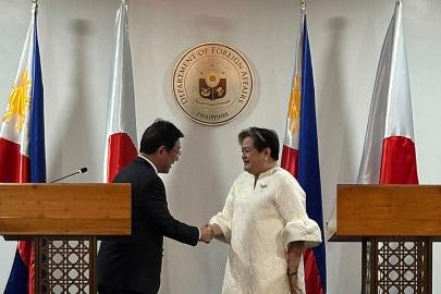 Japonya ve Filipinler 'büyüyen Çin tehdidine' karşı savunma anlaşması imzaladı