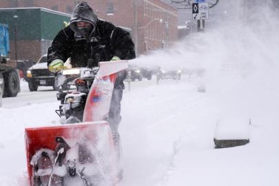 Kanada'da kar fırtınası etkili oldu