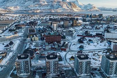 Macron: 'Grönland, Avrupa için stratejik bir uyanış çağrısı'