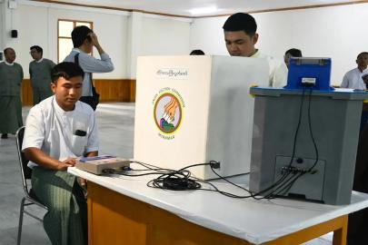 Myanmar'da genel seçimlerin ikinci turu yapılıyor