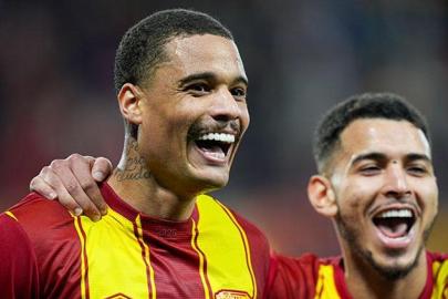 (ÖZET) Göztepe evinde hata yapmadı! Göztepe - Karagümrük maç sonucu: 2-1