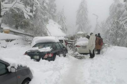 Pakistan'da şiddetli yağışlar nedeniyle 5 ölü, 4 yaralı