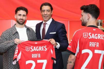 Rafa Silva'ya Benficalı taraftarlardan tepki! 'Yaptıklarınızdan utanın!