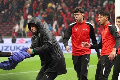 Şampiyon Senegal, CAF tarafından kınandı