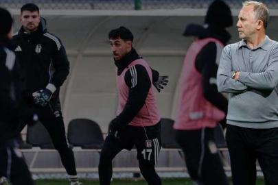 Son dakika! Beşiktaş'tan ayrılık açıklaması! 2 futbolcu ile fesih görüşmesi