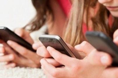 Sosyal medya kullanımına yaş sınırı: 16 yaş altı için yasak geliyor