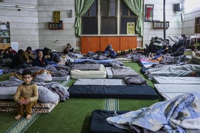 Suriye ordusu ile SDG çatışıyor: Halep'te yeni göç dalgası