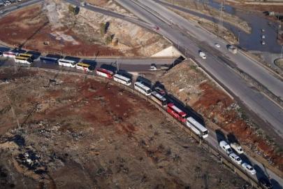 Suriye terörden temizleniyor: Afrinliler evlerine dönmeye başladı