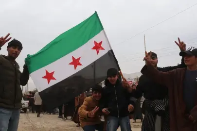 Suriye'de Kürtçe seçmeli ders oldu