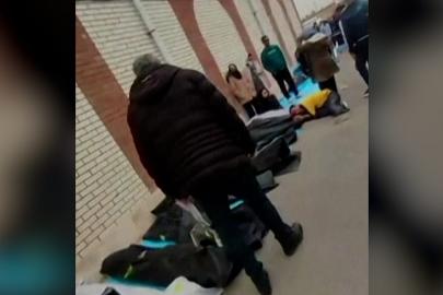 Tahran morgu önünde ceset görüntüleri: İran'da baskı endişesi