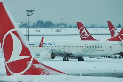 THY ve AJet olumsuz hava koşulları nedeniyle bazı seferlerini iptal etti