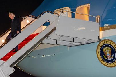 Trump: ABD, Grönland ile NATO arasında seçim yapmak zorunda kalabilir