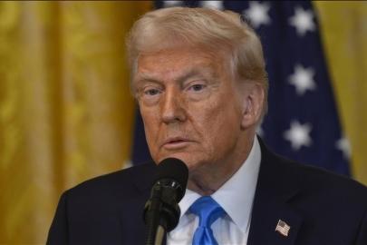 Trump: Grönland konusunda ABD ile uyumsuz ülkelere gümrük vergisi uygulayabiliriz