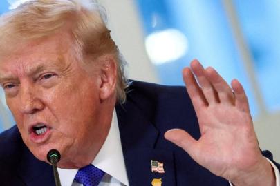 'Trump, İran'a yönelik siber ve psikolojik saldırıyı değerlendiriyor' iddiası